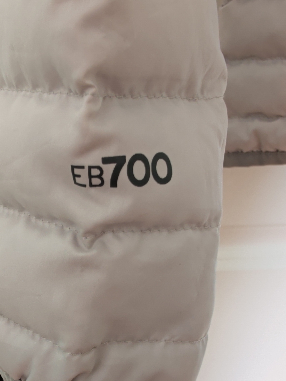 Eddie Bauer Women’s EB700 Down Jacket – Light Gray - Size Small - Picture 6 of 8